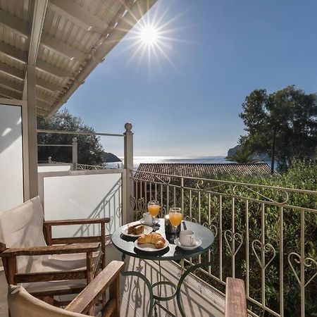 Villa Anthoussa In Palaiokastritsa Kültér fotó