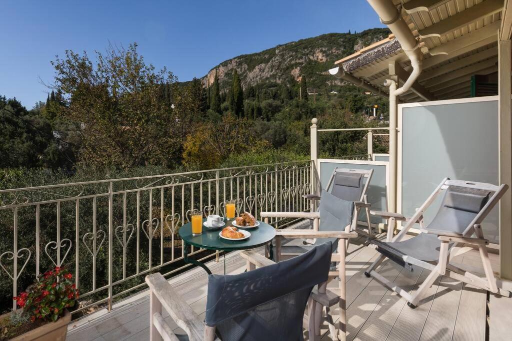 Villa Anthoussa In Palaiokastritsa Kültér fotó