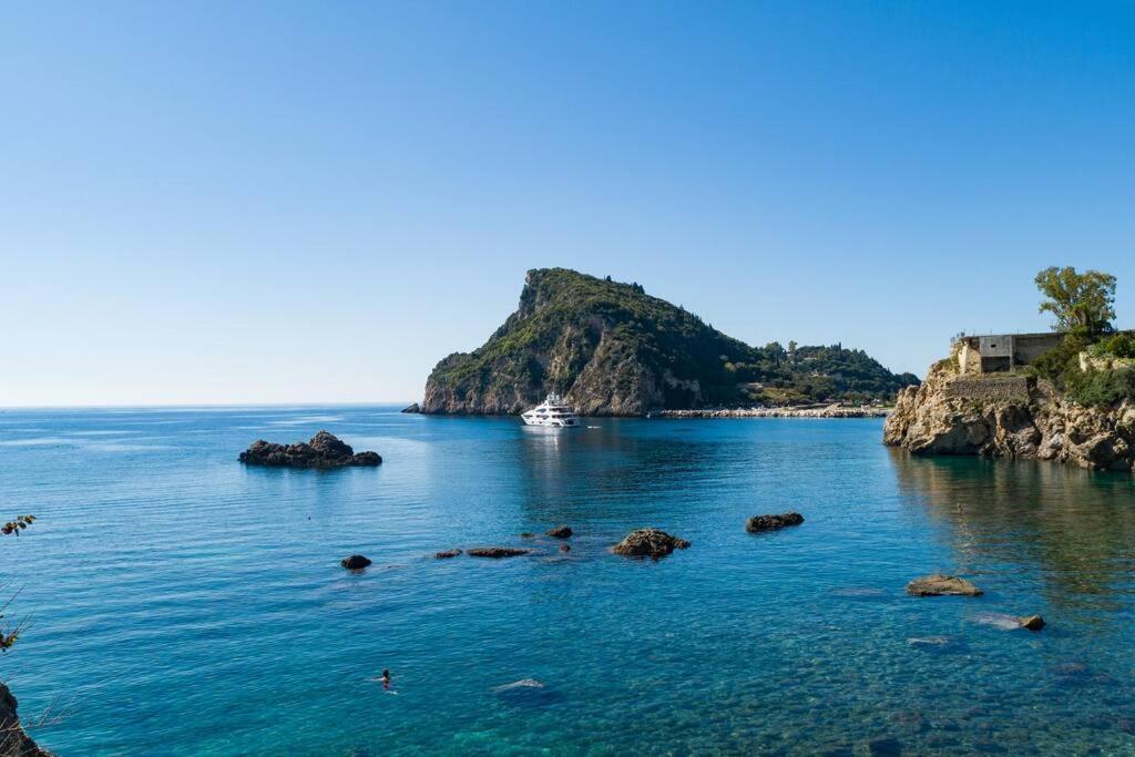 Villa Anthoussa In Palaiokastritsa Kültér fotó